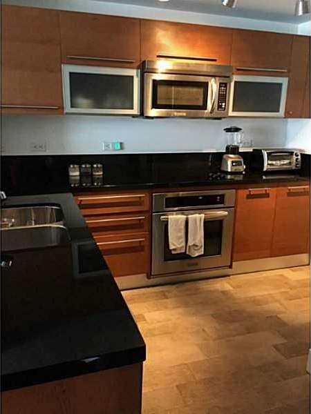 Small Image of Miami Number 29