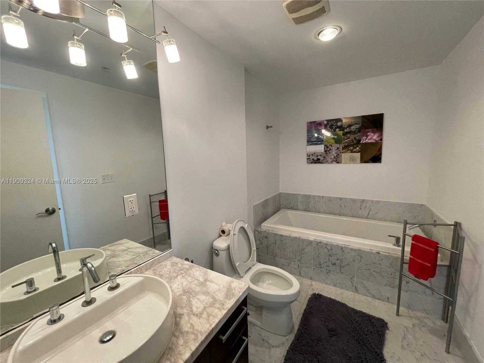 Small Image of Miami Number 46