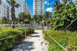 Small Image of 6061 COLLINS AVE #7B, Miami Beach Number 3