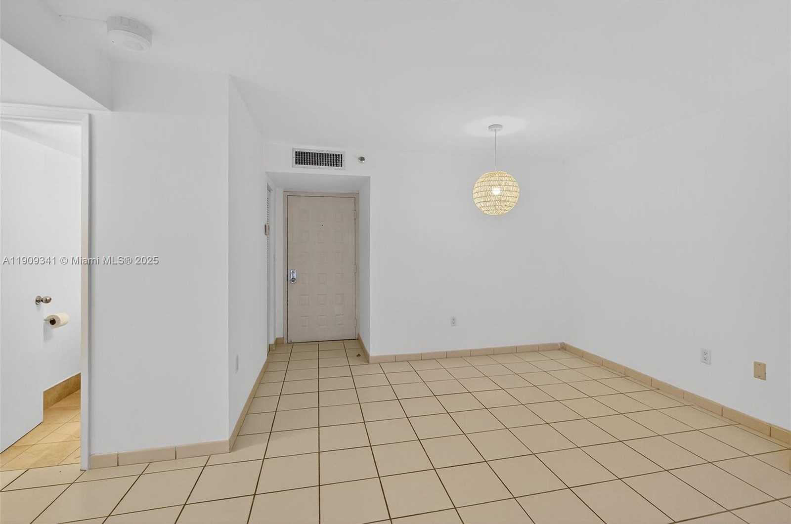 Small Image of 6061 COLLINS AVE #7B, Miami Beach Number 6