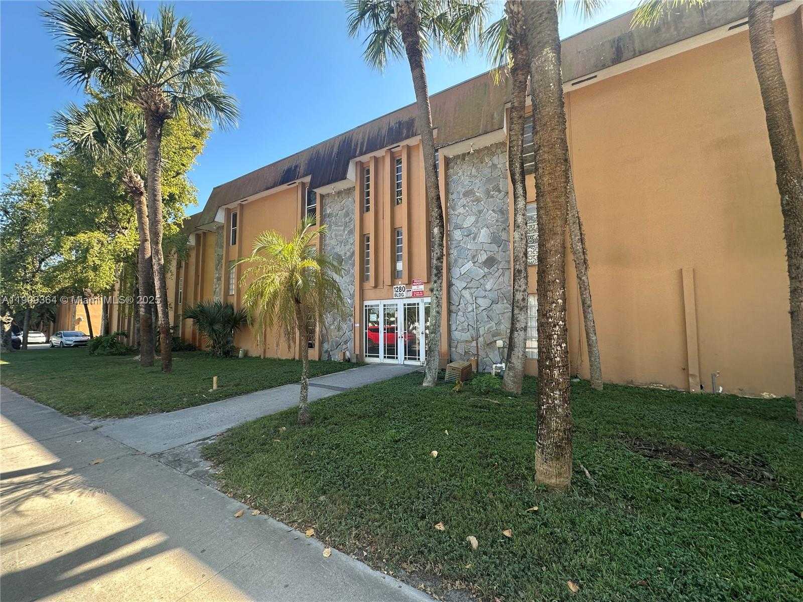 Small Image of 1280 WEST 54TH ST #219B, Hialeah Number 1