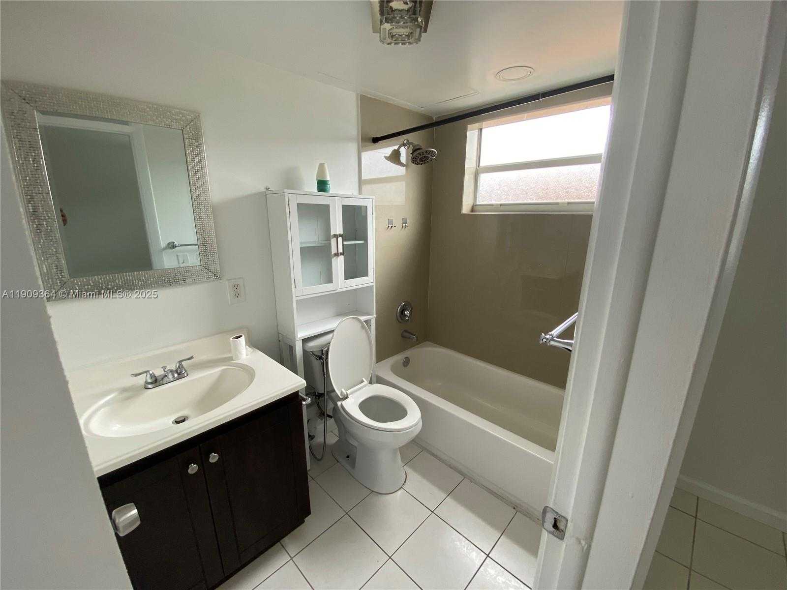 Small Image of 1280 WEST 54TH ST #219B, Hialeah Number 17