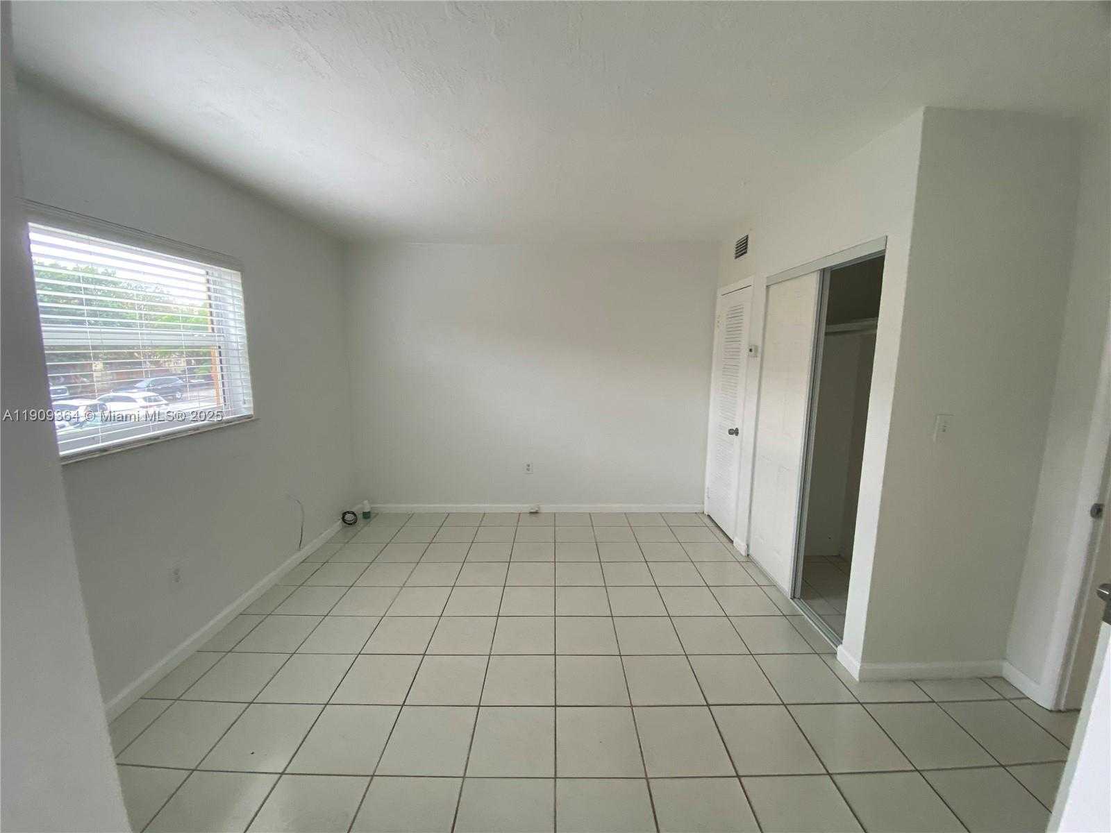Small Image of 1280 WEST 54TH ST #219B, Hialeah Number 18