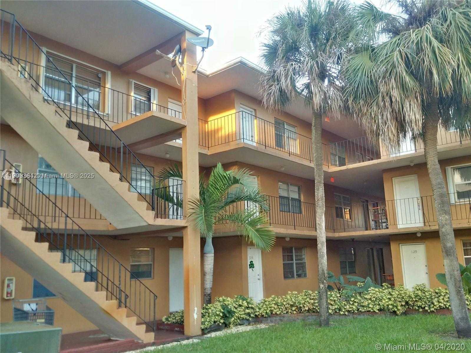 Small Image of 1280 WEST 54TH ST #219B, Hialeah Number 2