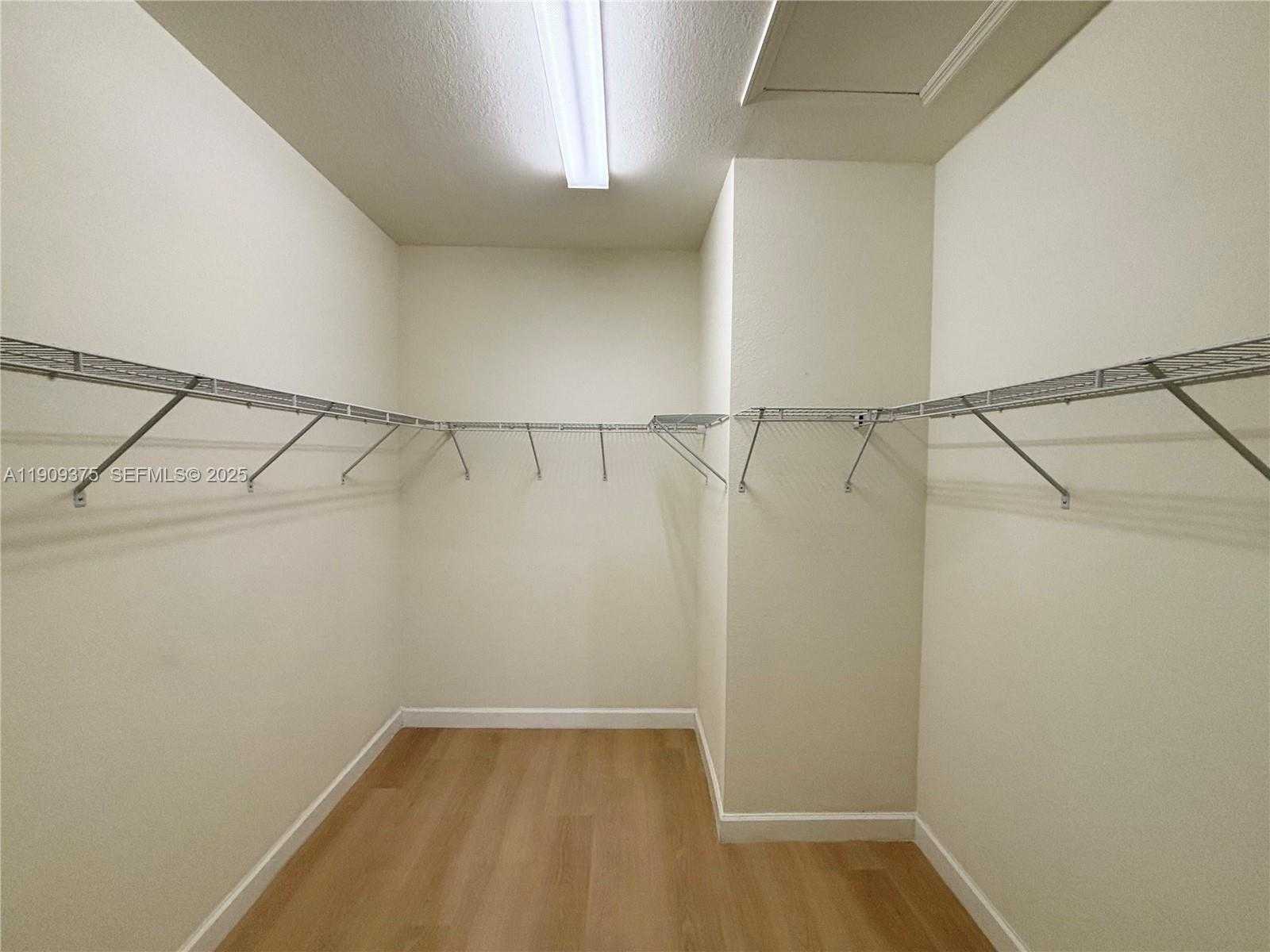 Small Image of 8875 NORTH WEST 102ND PL, Doral Number 13