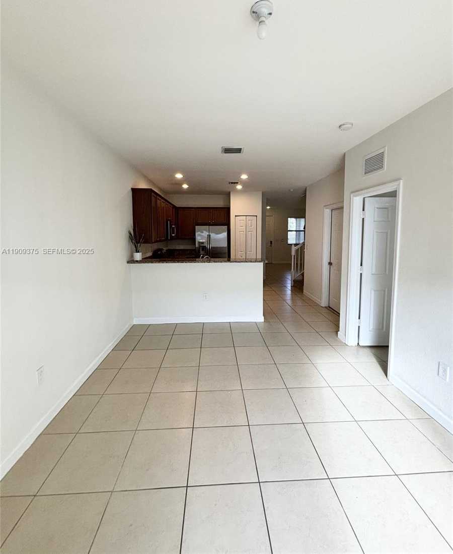 Small Image of 8875 NORTH WEST 102ND PL, Doral Number 2
