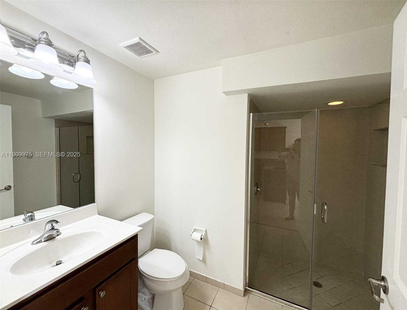 Small Image of 8875 NORTH WEST 102ND PL, Doral Number 9