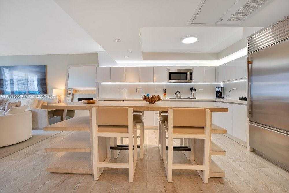 Small Image of 102 24TH ST #1204, Miami Beach Number 11