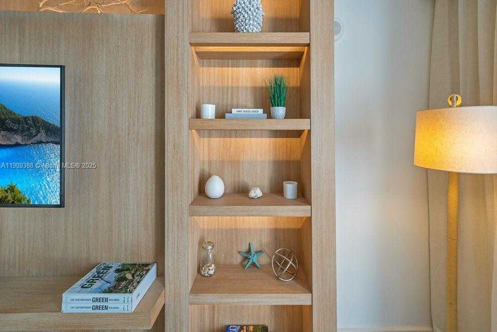 Small Image of 102 24TH ST #1204, Miami Beach Number 21