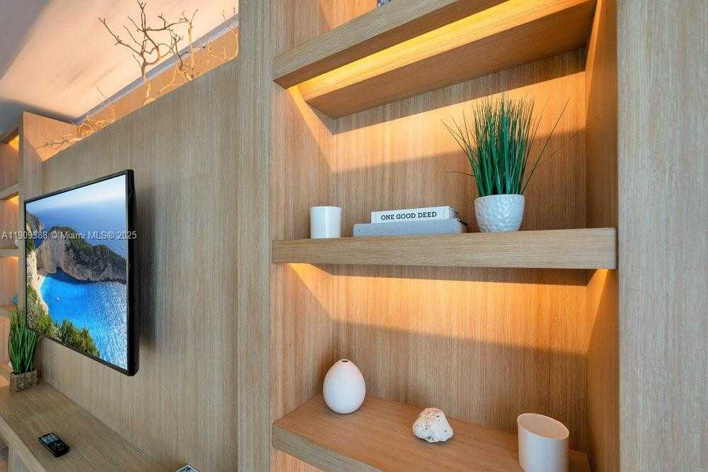 Small Image of 102 24TH ST #1204, Miami Beach Number 29