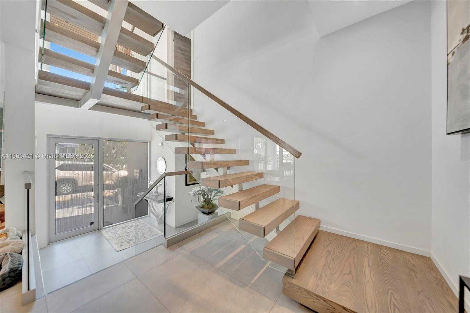 Small Image of 544 NORTH VICTORIA PARK RD, Fort Lauderdale Number 16