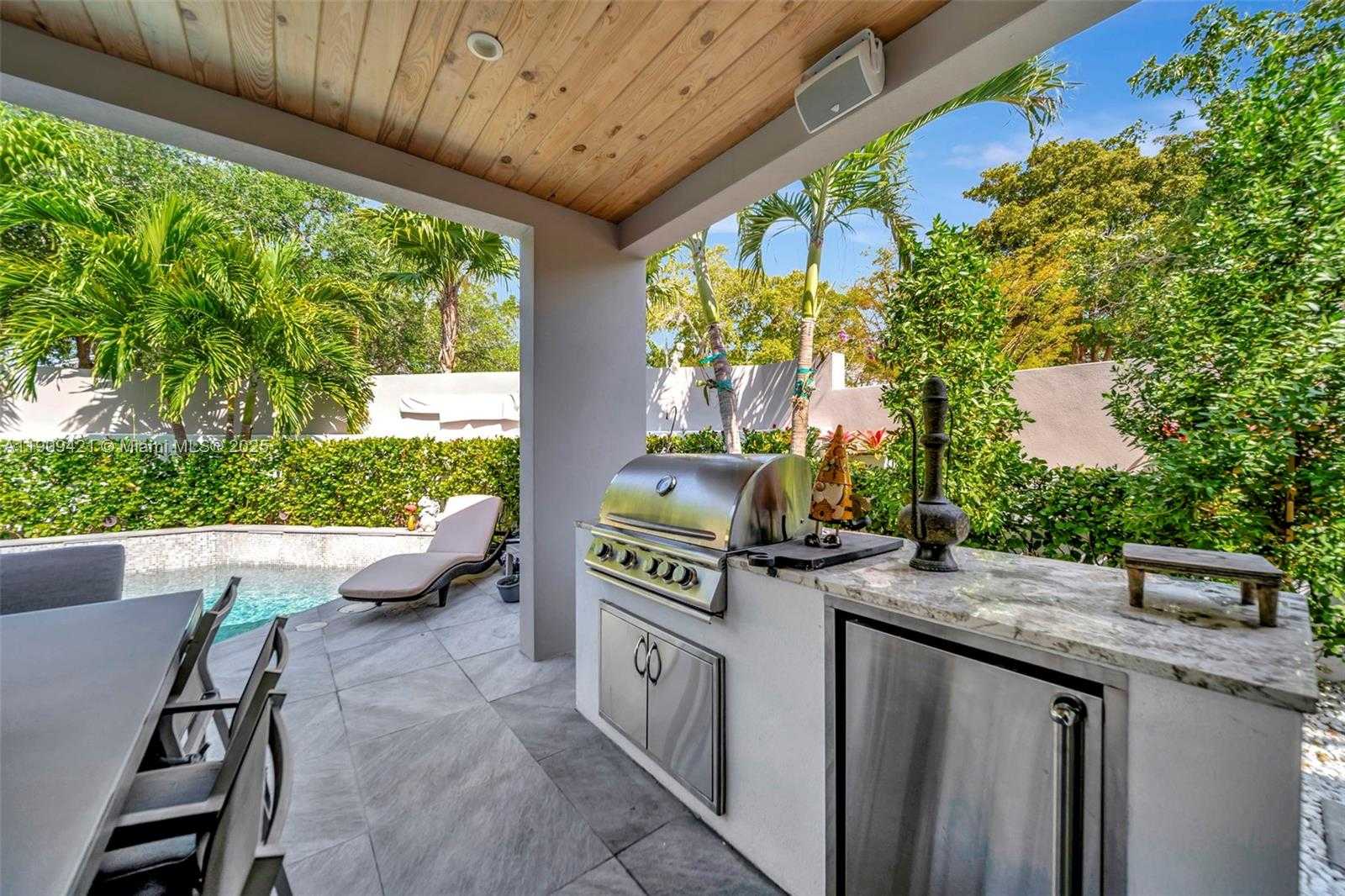 Small Image of 544 NORTH VICTORIA PARK RD, Fort Lauderdale Number 40