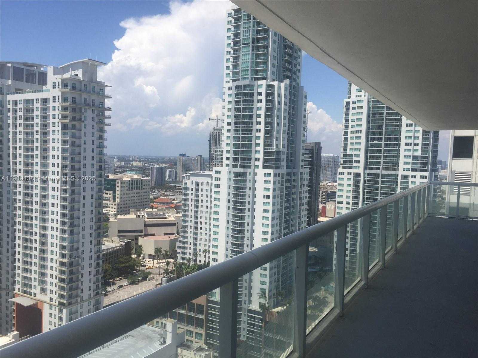 Small Image of 50 BISCAYNE BLVD #3101, Miami Number 10