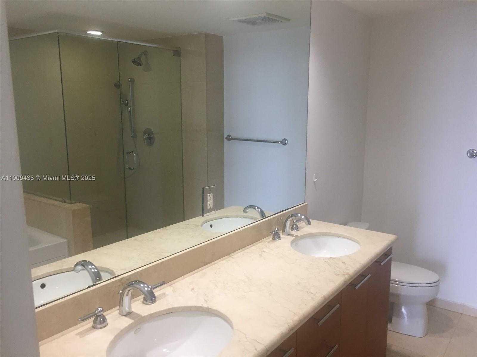 Small Image of 50 BISCAYNE BLVD #3101, Miami Number 19