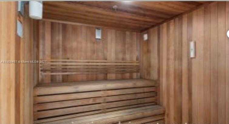 Small Image of 55 SOUTH EAST 6TH ST #3910, Miami Number 18