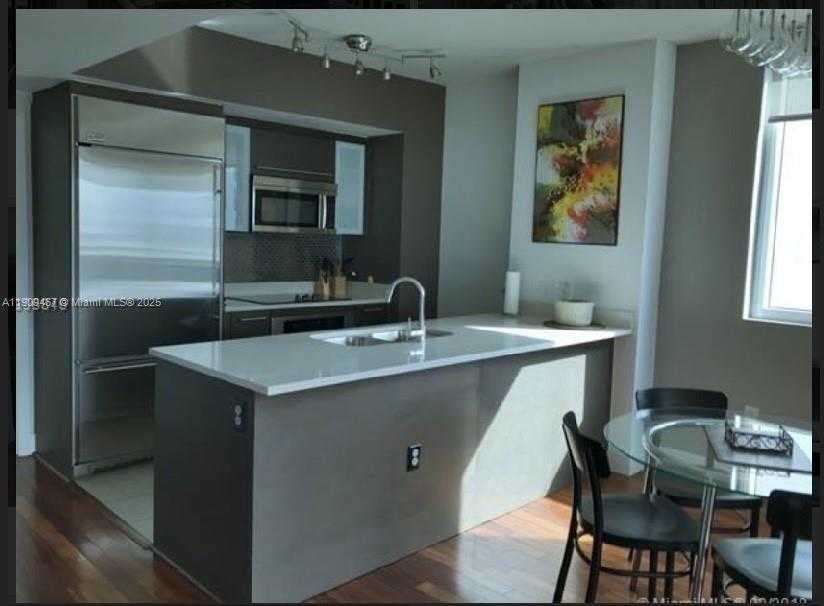 Small Image of 55 SOUTH EAST 6TH ST #3910, Miami Number 3