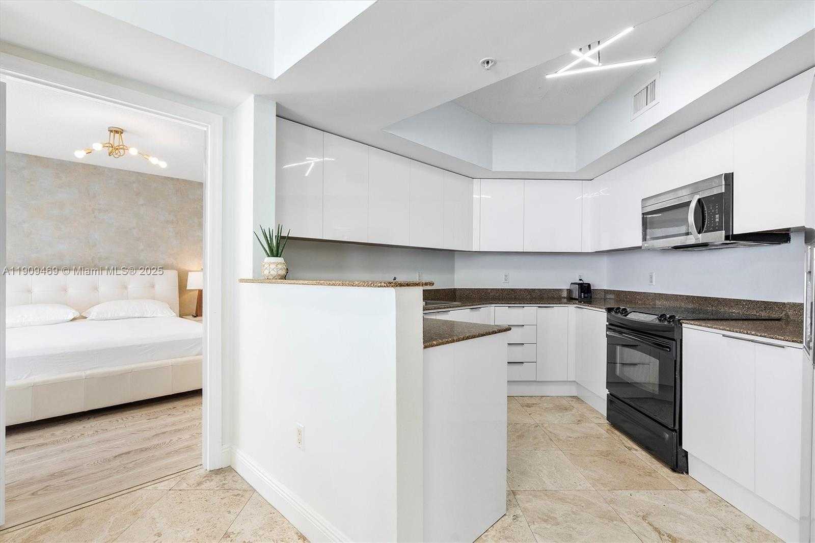 Small Image of 16699 COLLINS AVE #2301, Sunny Isles Beach Number 14