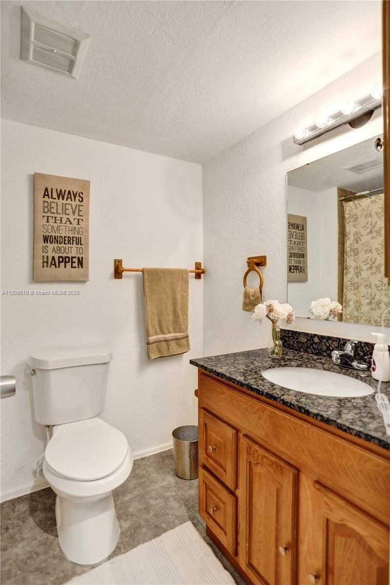 Small Image of 4154 NORTH WEST 79TH AVE #1D, Doral Number 14