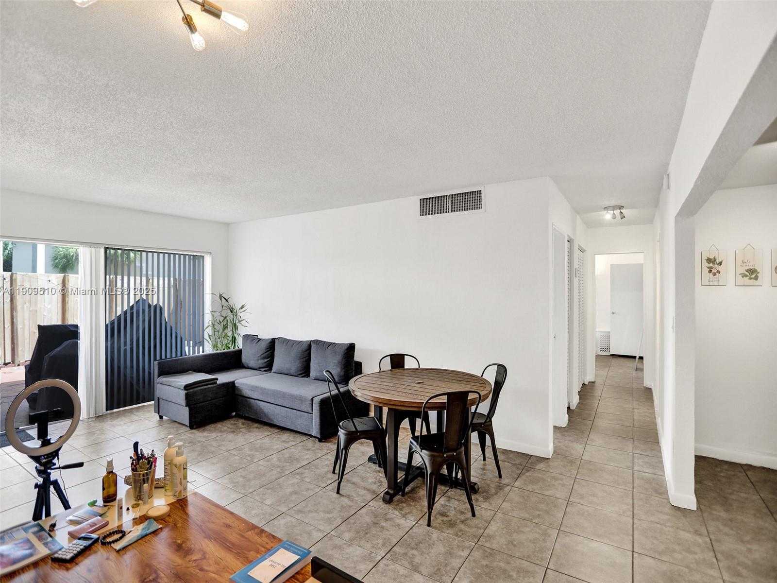 Small Image of 4154 NORTH WEST 79TH AVE #1D, Doral Number 9