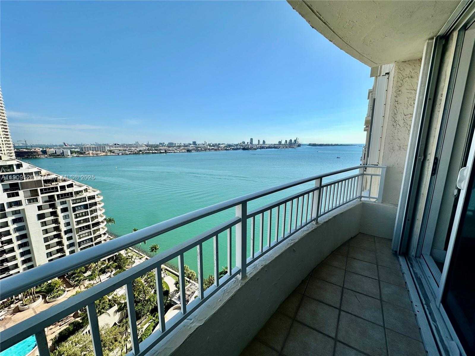 Small Image of 770 CLAUGHTON ISLAND DR #PH-9, Miami Number 2