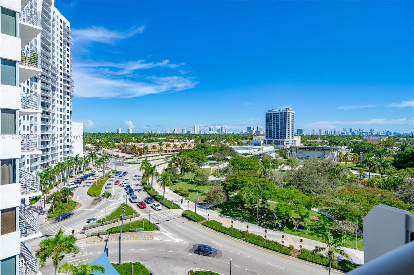 Small Image of 1830 RADIUS DR #823, Hollywood Number 20