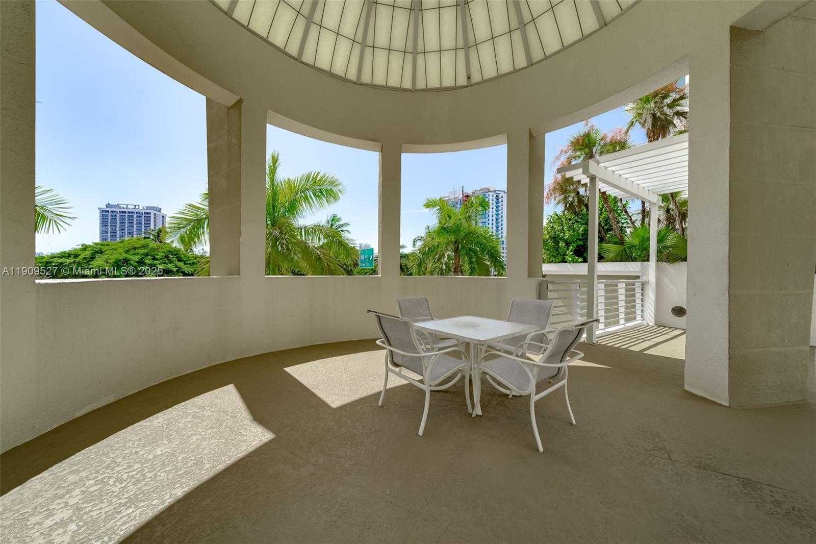 Small Image of 1830 RADIUS DR #823, Hollywood Number 47