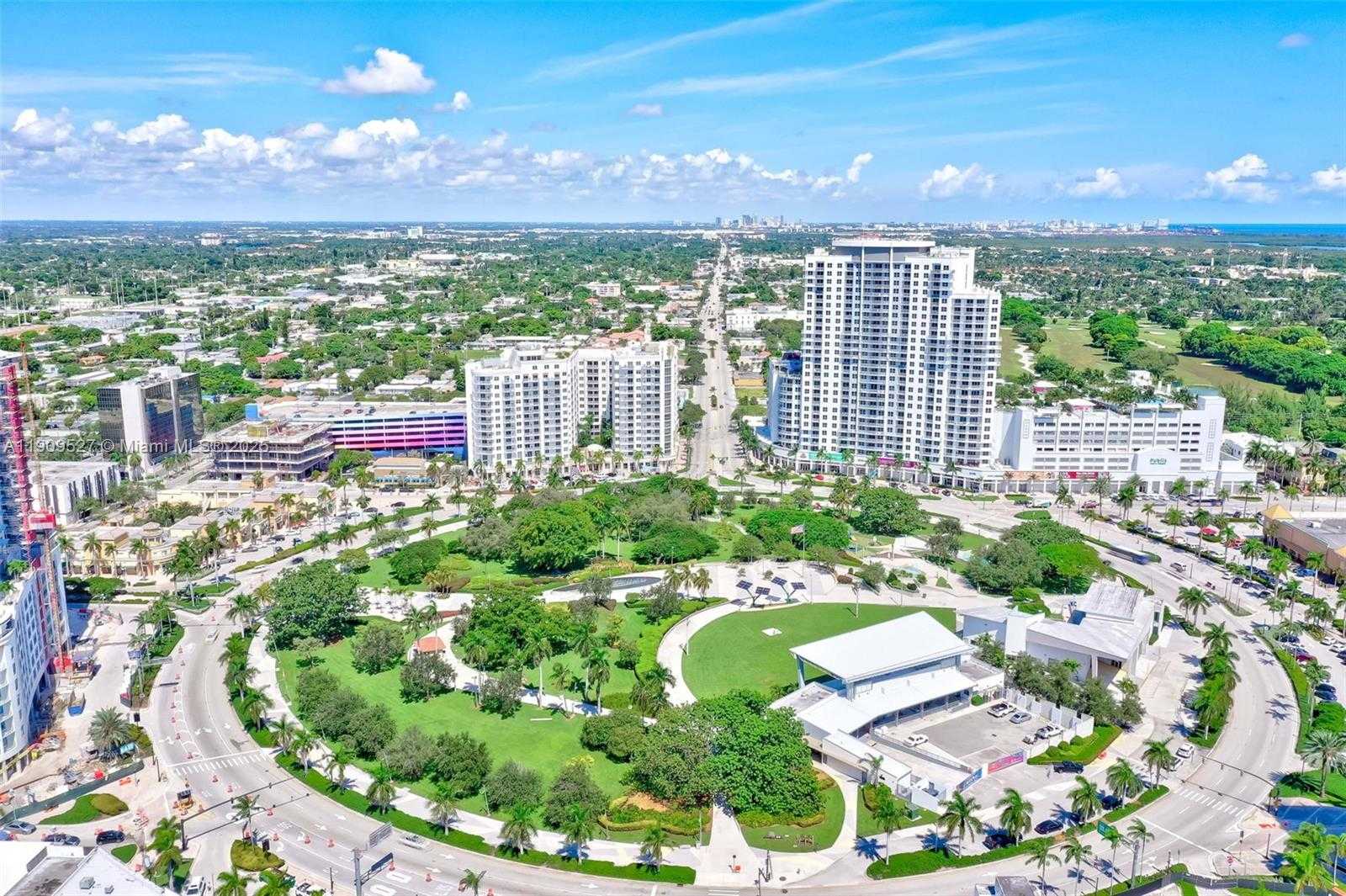 Small Image of 1830 RADIUS DR #823, Hollywood Number 53