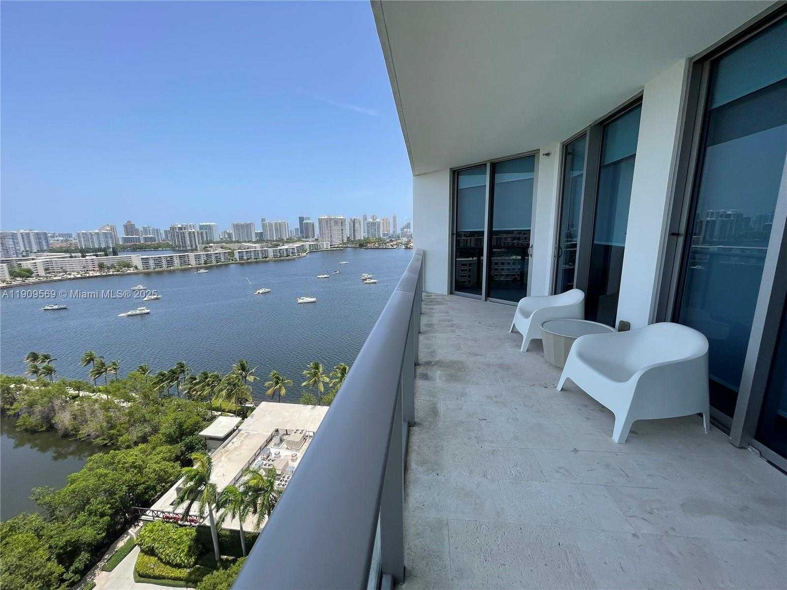 Small Image of 17301 BISCAYNE BLVD #1506, North Miami Beach Number 31