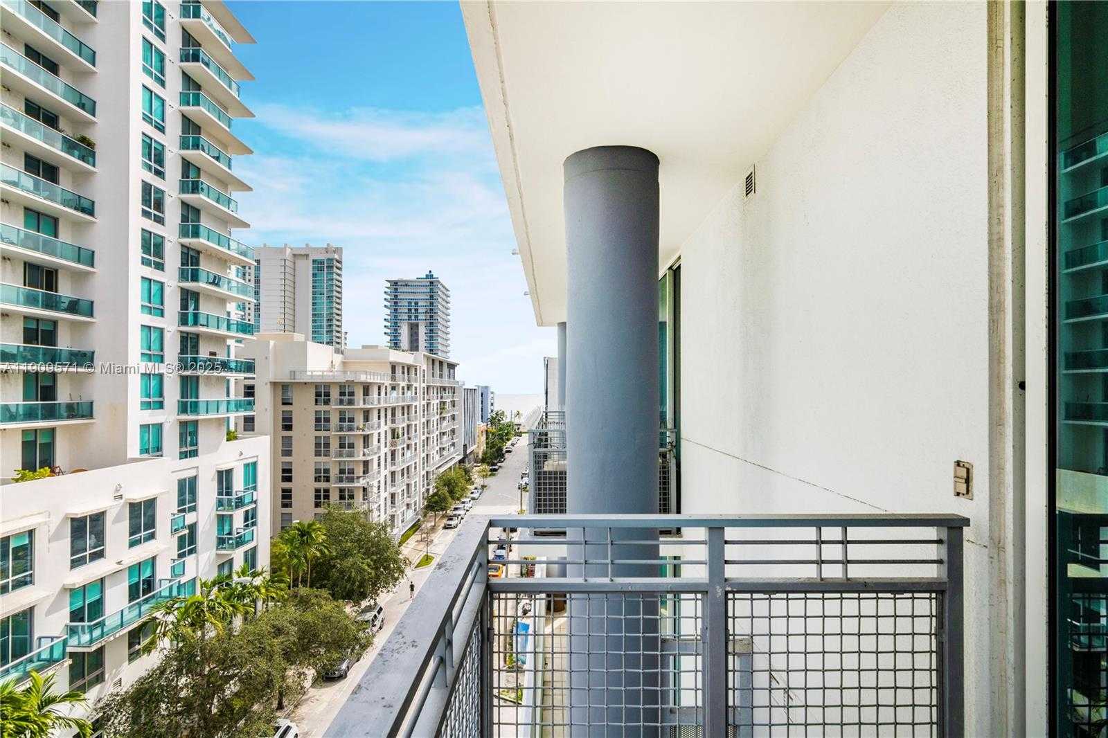Small Image of 350 NORTH EAST 24TH ST #607, Miami Number 17