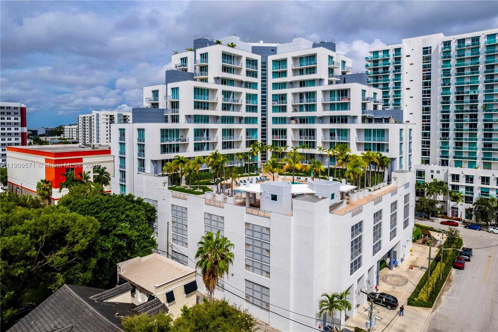 Small Image of 350 NORTH EAST 24TH ST #607, Miami Number 31