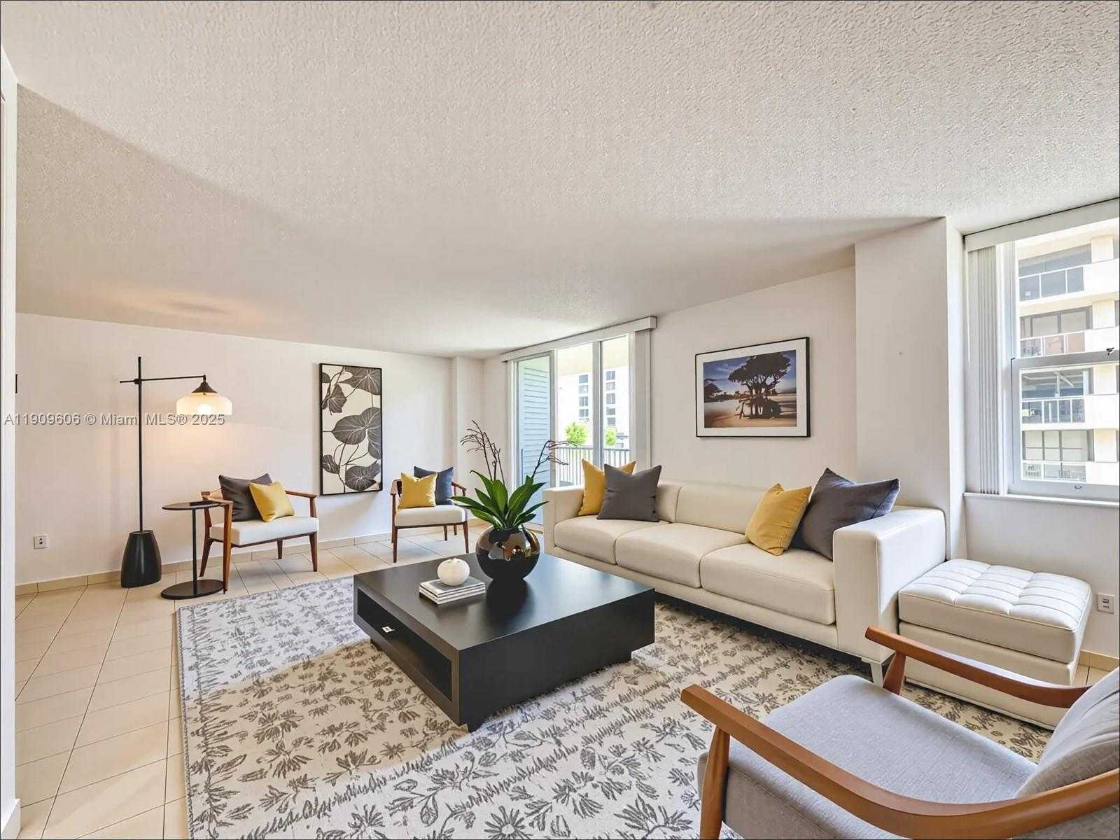 Small Image of 5701 COLLINS AVE #417, Miami Beach Number 5