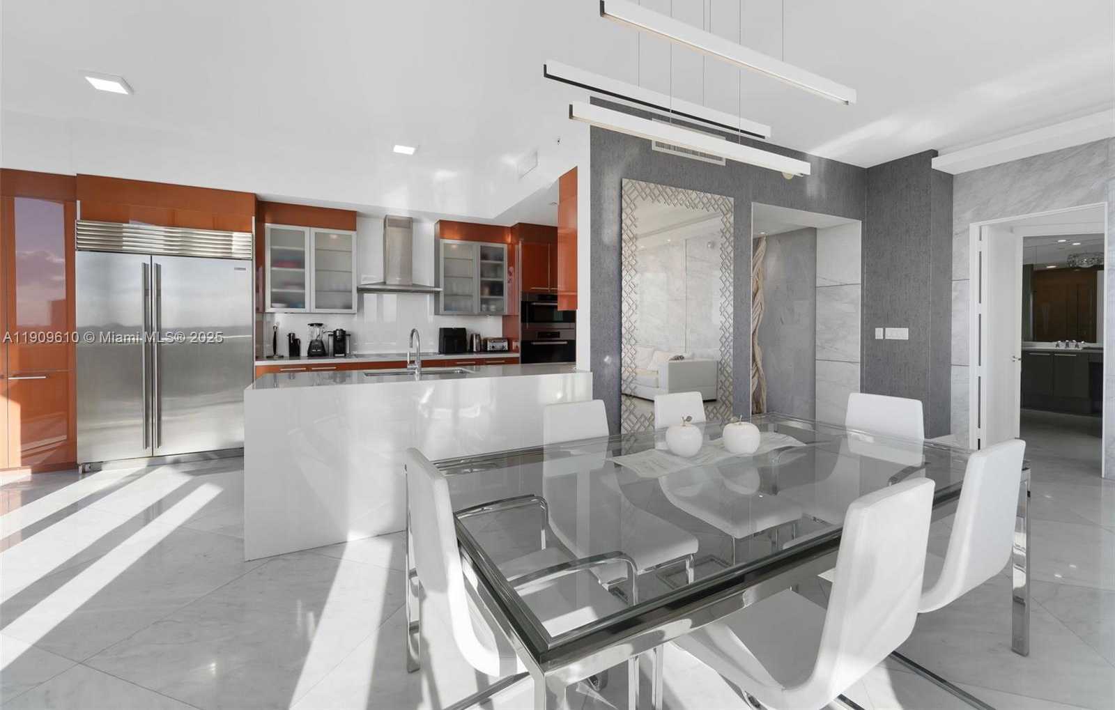 Small Image of 4100 ISLAND BLVD #903, Aventura Number 11