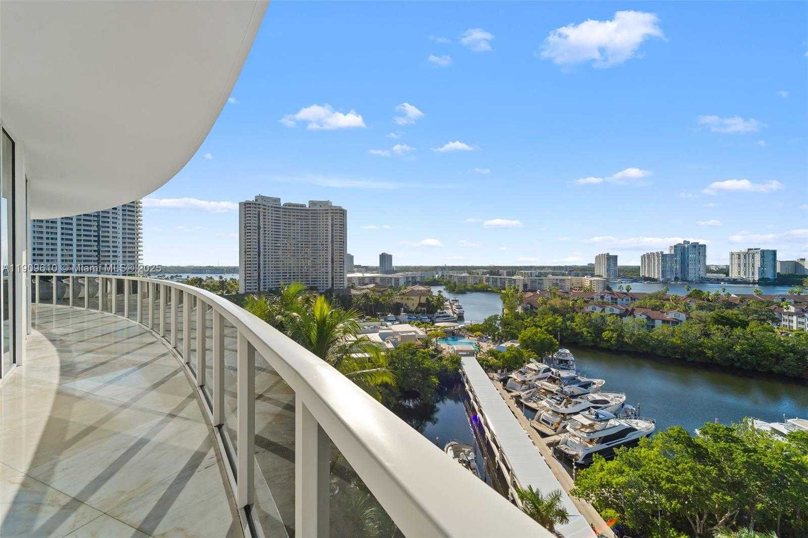 Small Image of 4100 ISLAND BLVD #903, Aventura Number 28