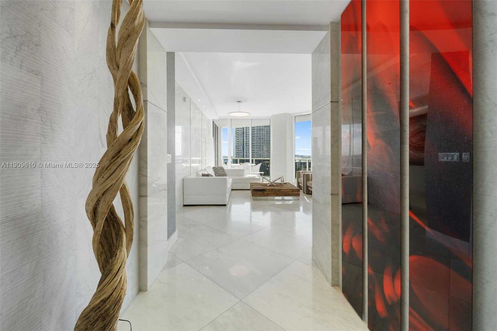 Small Image of 4100 ISLAND BLVD #903, Aventura Number 4