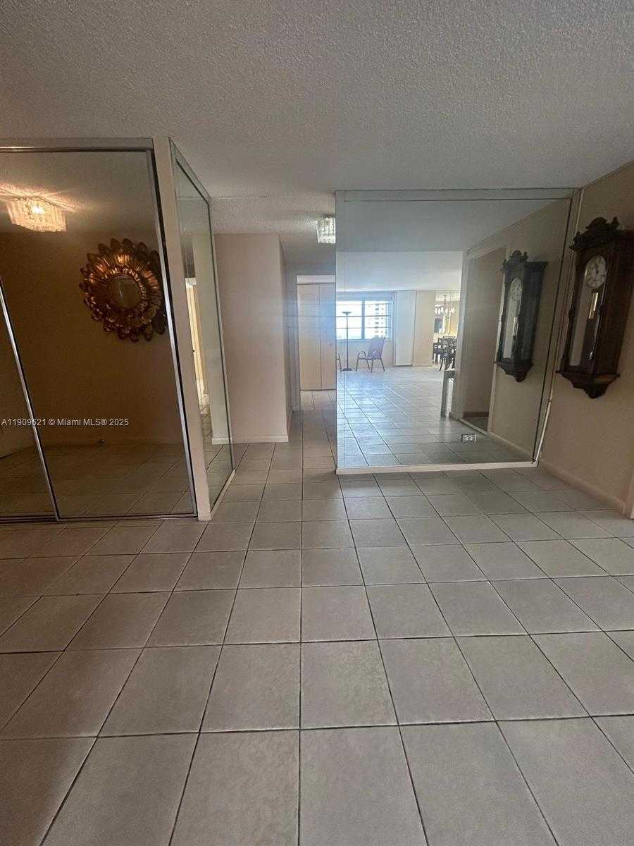Small Image of 251 174TH ST #1205, Sunny Isles Beach Number 19