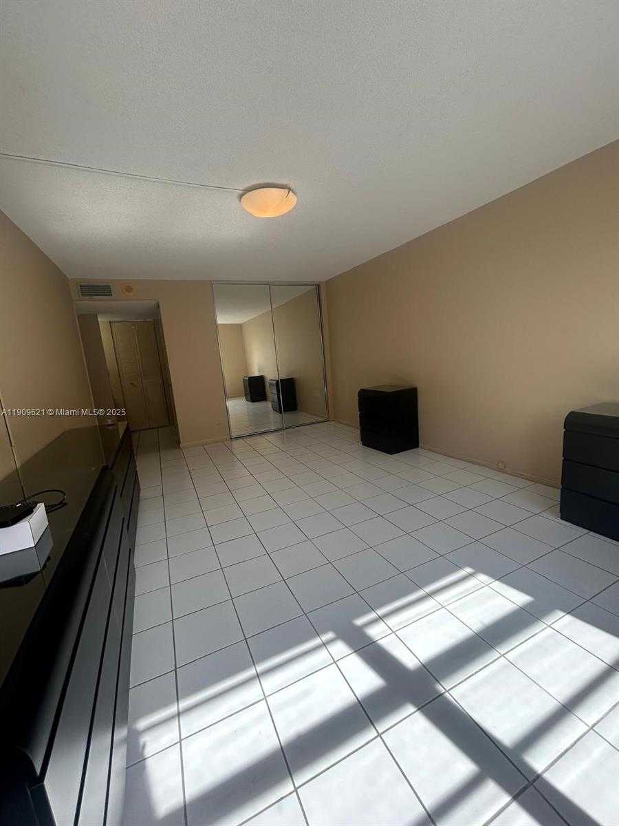 Small Image of 251 174TH ST #1205, Sunny Isles Beach Number 28