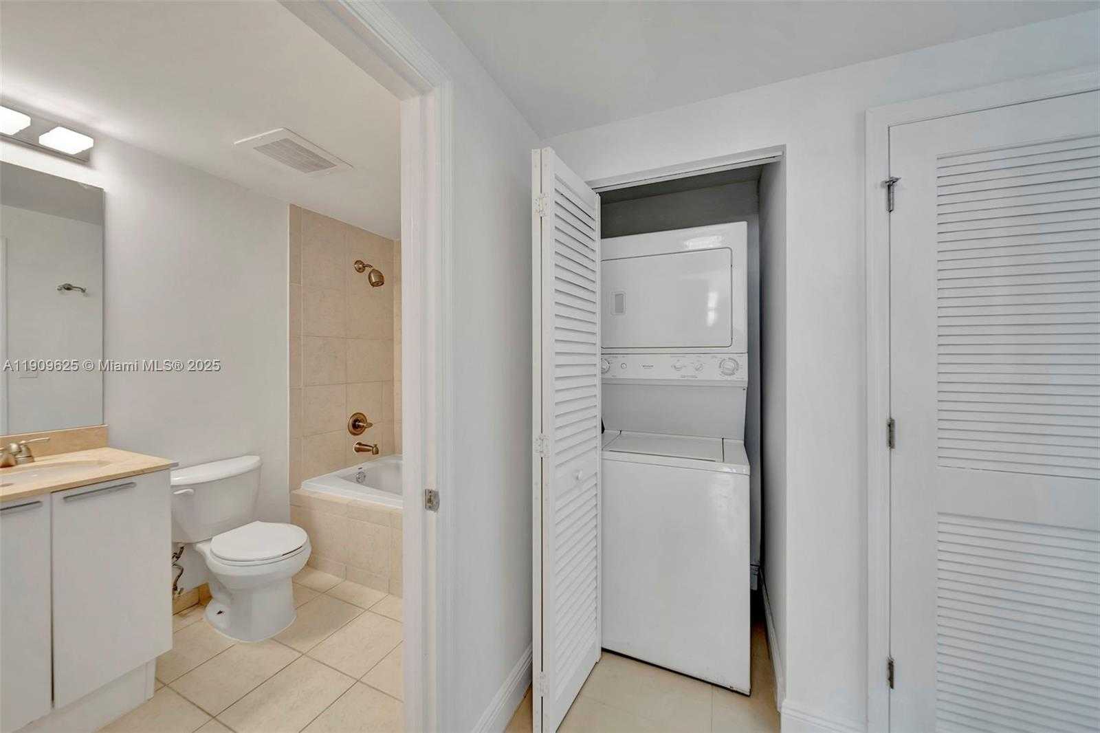 Small Image of 140 SOUTH DIXIE HWY #602, Hollywood Number 19