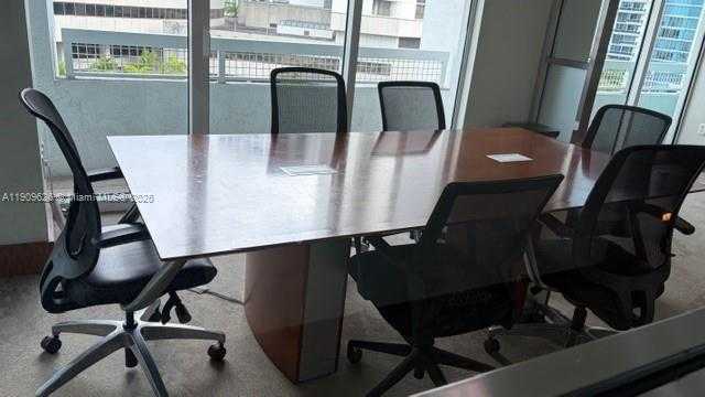 Small Image of 31 SOUTH EAST 5TH ST #3205, Miami Number 23