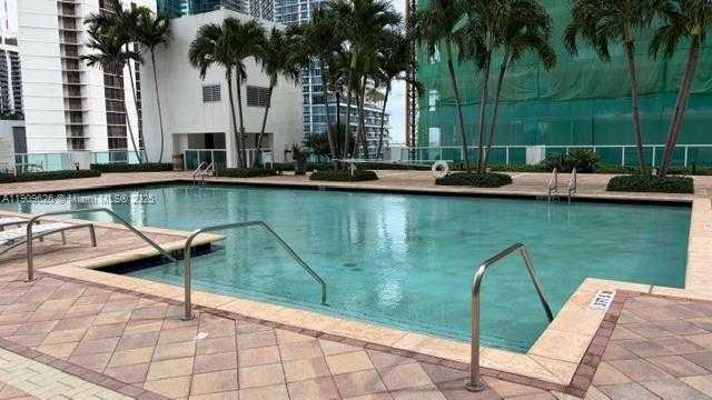 Small Image of 31 SOUTH EAST 5TH ST #3205, Miami Number 24