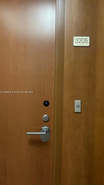 Small Image of 31 SOUTH EAST 5TH ST #3205, Miami Number 9