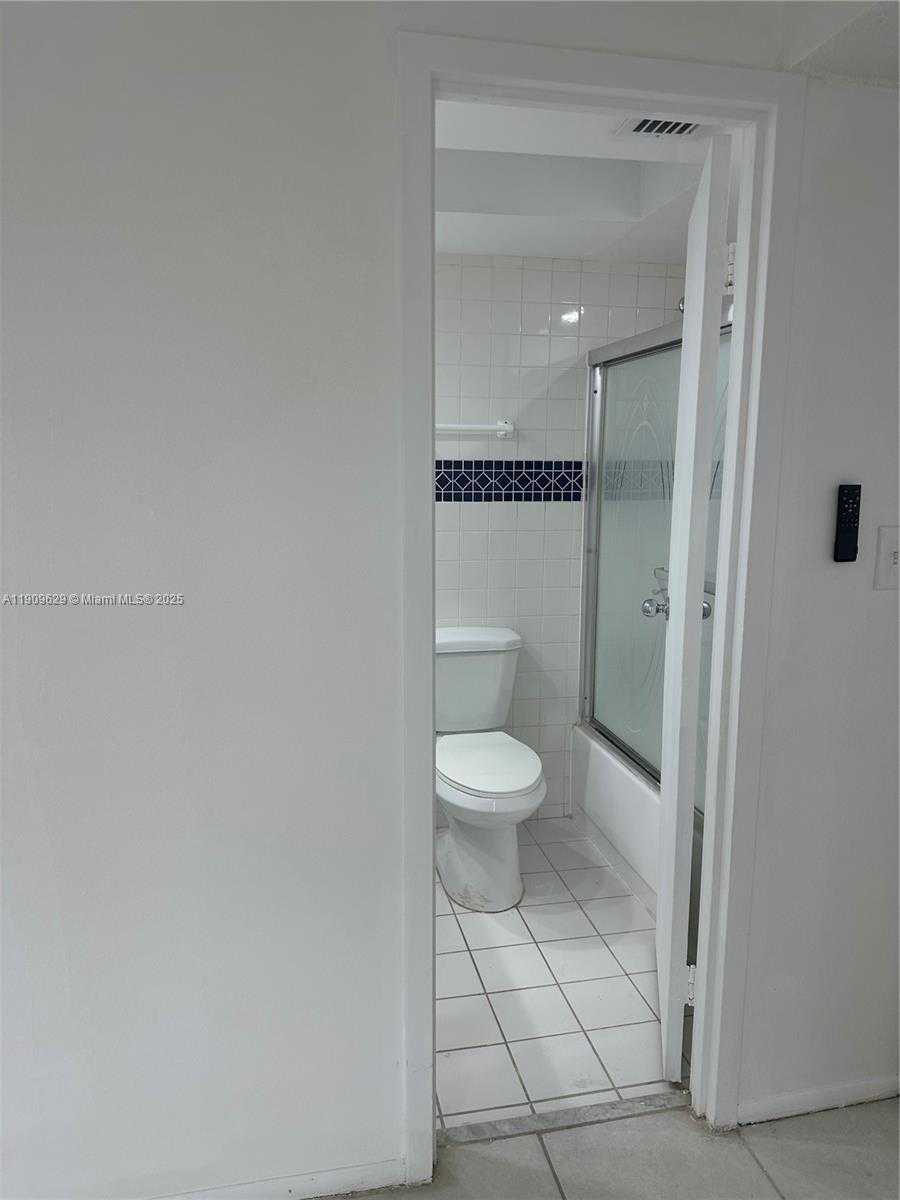 Small Image of 200 172ND ST #322, Sunny Isles Beach Number 13