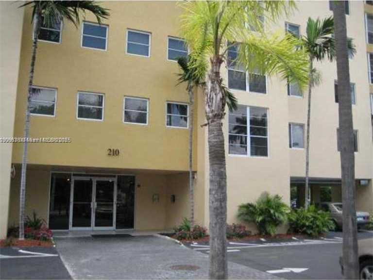 Small Image of 210 SOUTH WEST 11TH ST #609, Miami Number 2