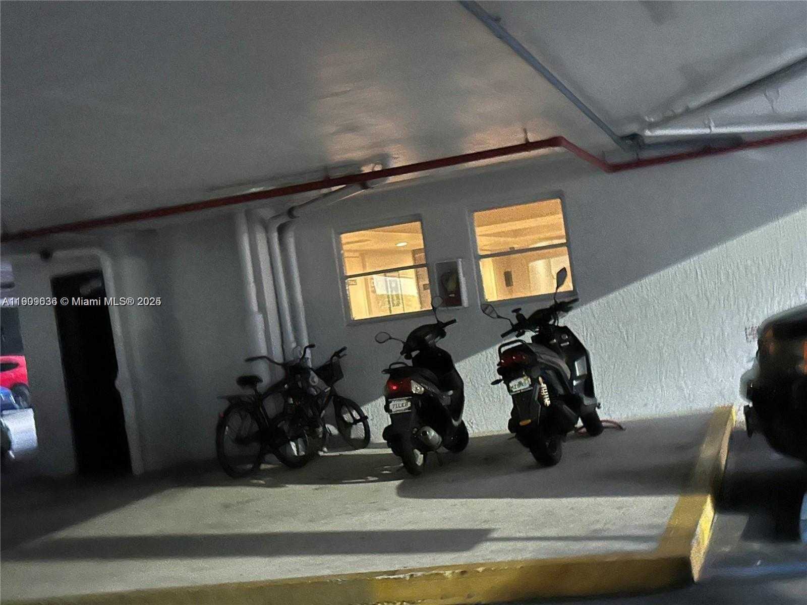 Small Image of 210 SOUTH WEST 11TH ST #609, Miami Number 21