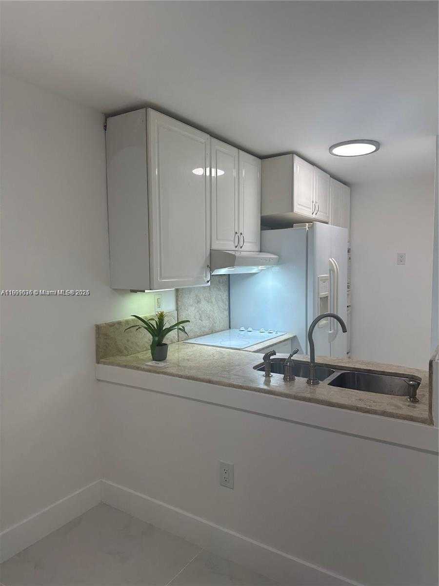 Small Image of 210 SOUTH WEST 11TH ST #609, Miami Number 8