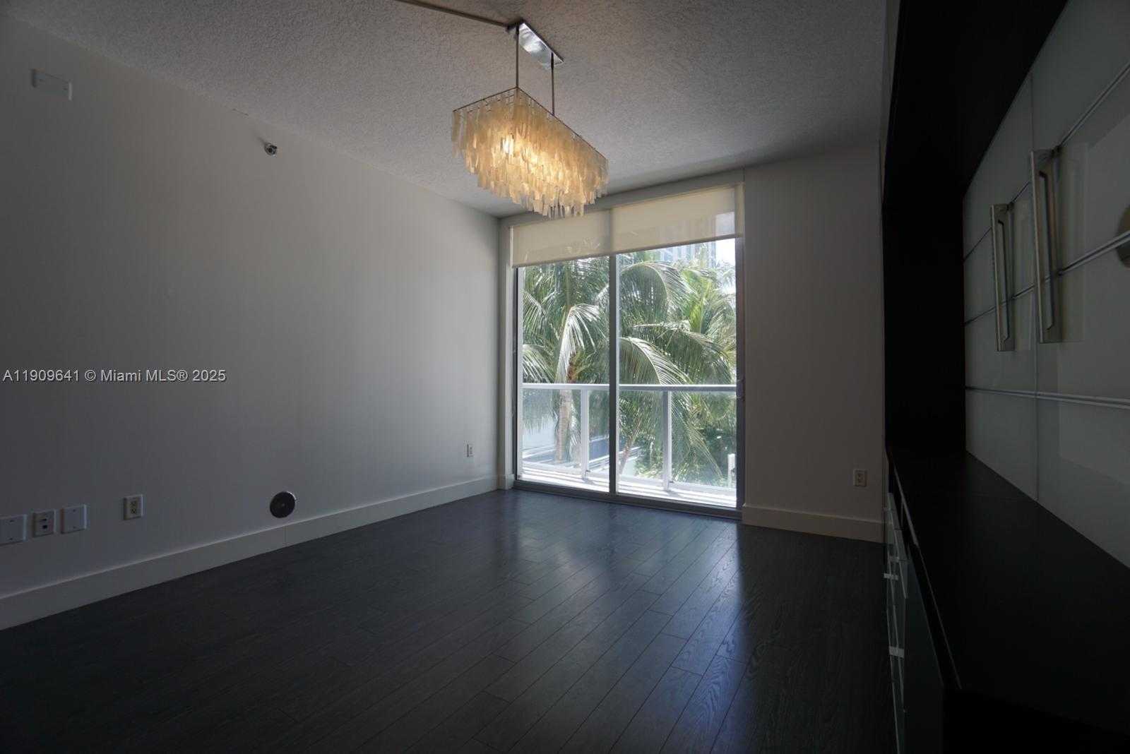 Small Image of 1060 BRICKELL AVE #1411, Miami Number 20