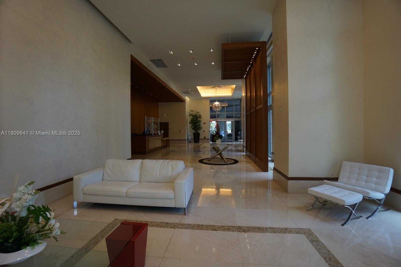 Small Image of 1060 BRICKELL AVE #1411, Miami Number 33
