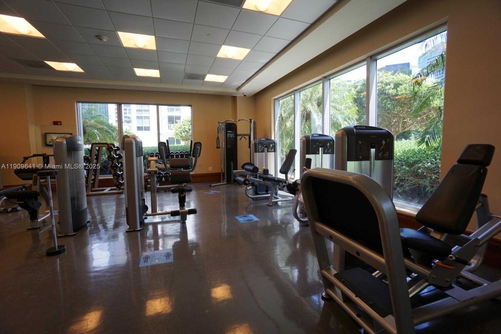 Small Image of 1060 BRICKELL AVE #1411, Miami Number 35