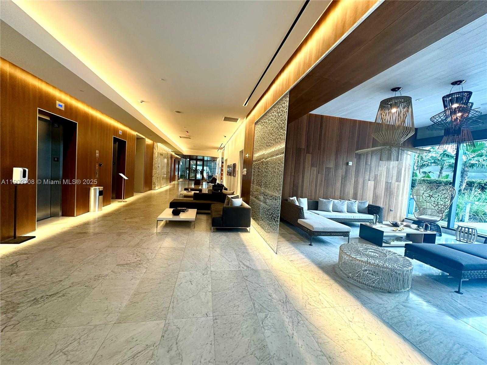 Small Image of 68 SOUTH EAST 6TH ST #2801, Miami Number 11