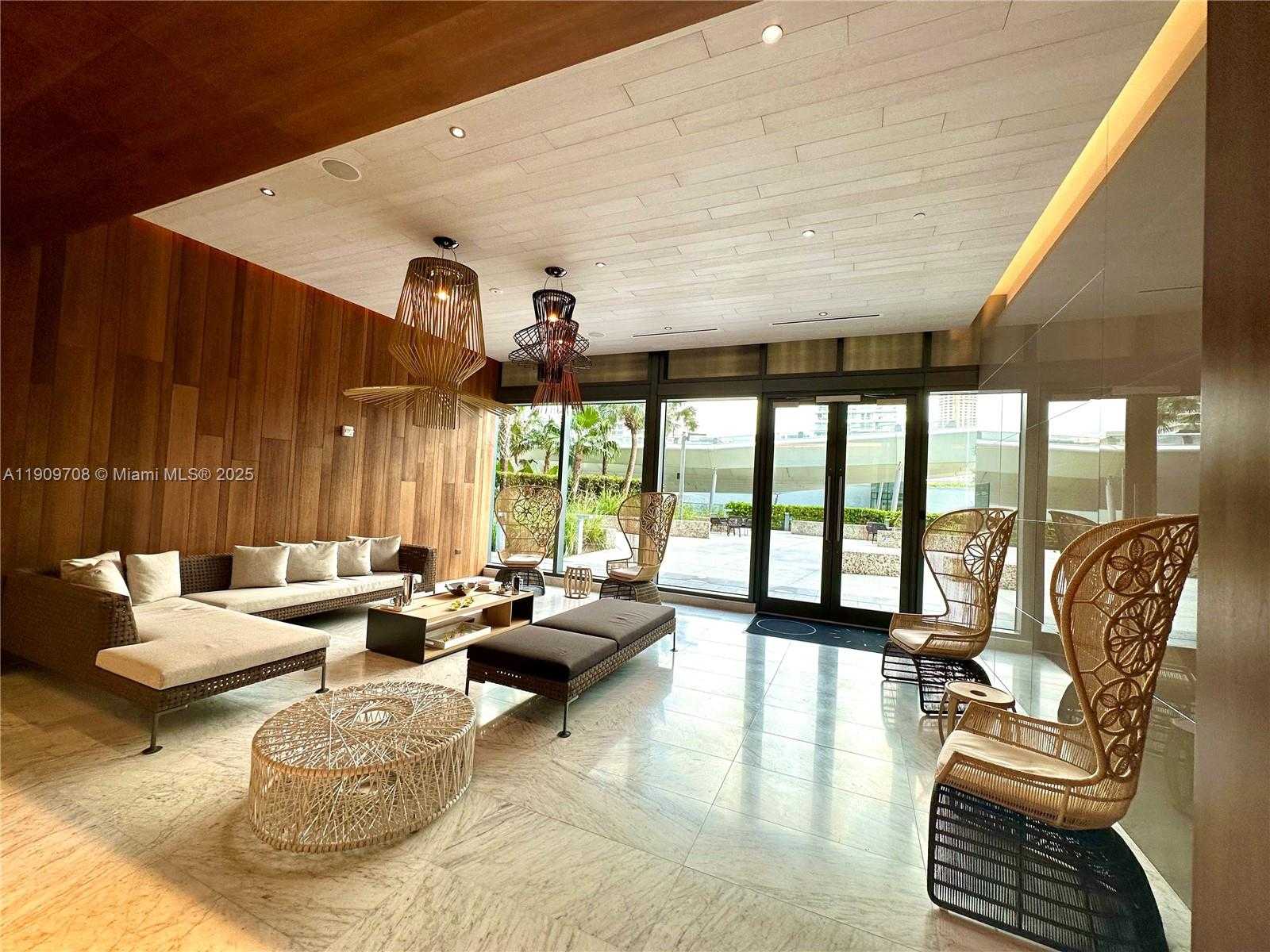 Small Image of 68 SOUTH EAST 6TH ST #2801, Miami Number 12