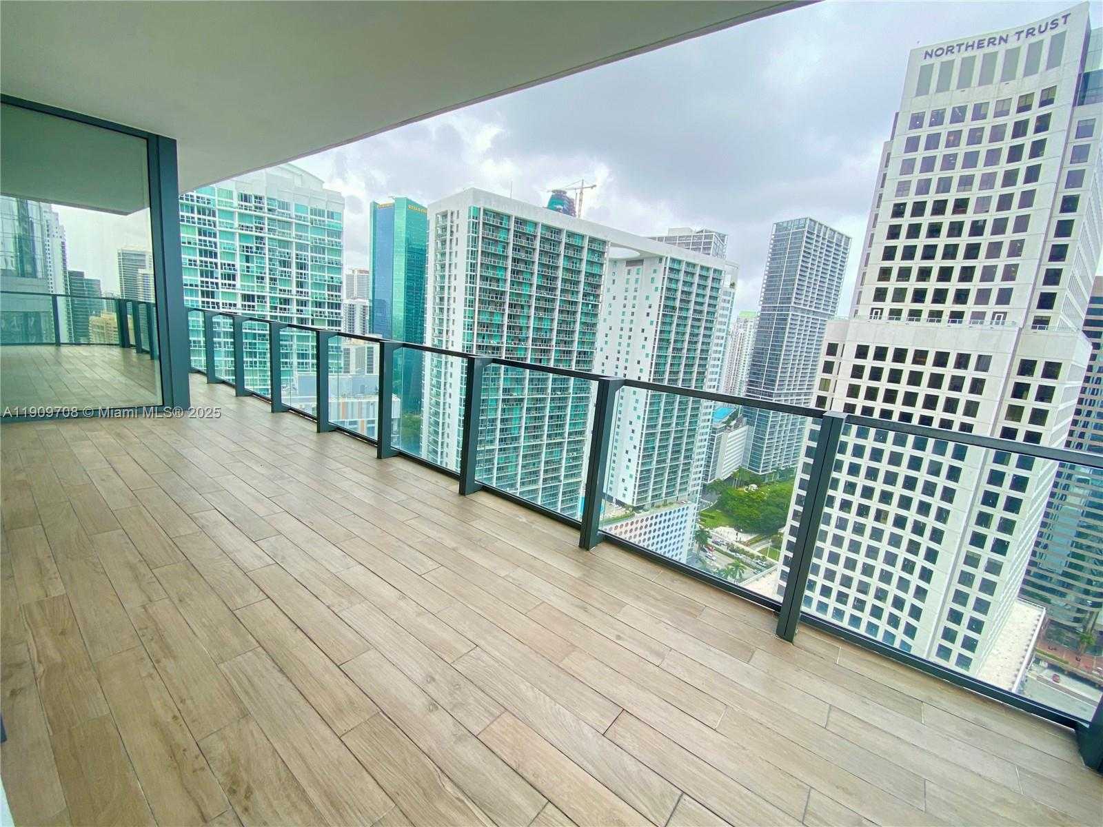 Small Image of 68 SOUTH EAST 6TH ST #2801, Miami Number 2